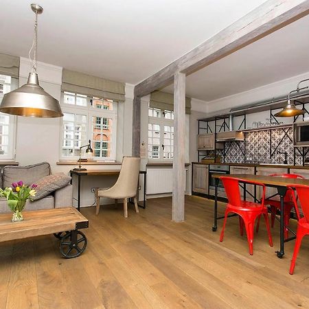 Patio Apartments - Old Town غدانسك المظهر الخارجي الصورة
