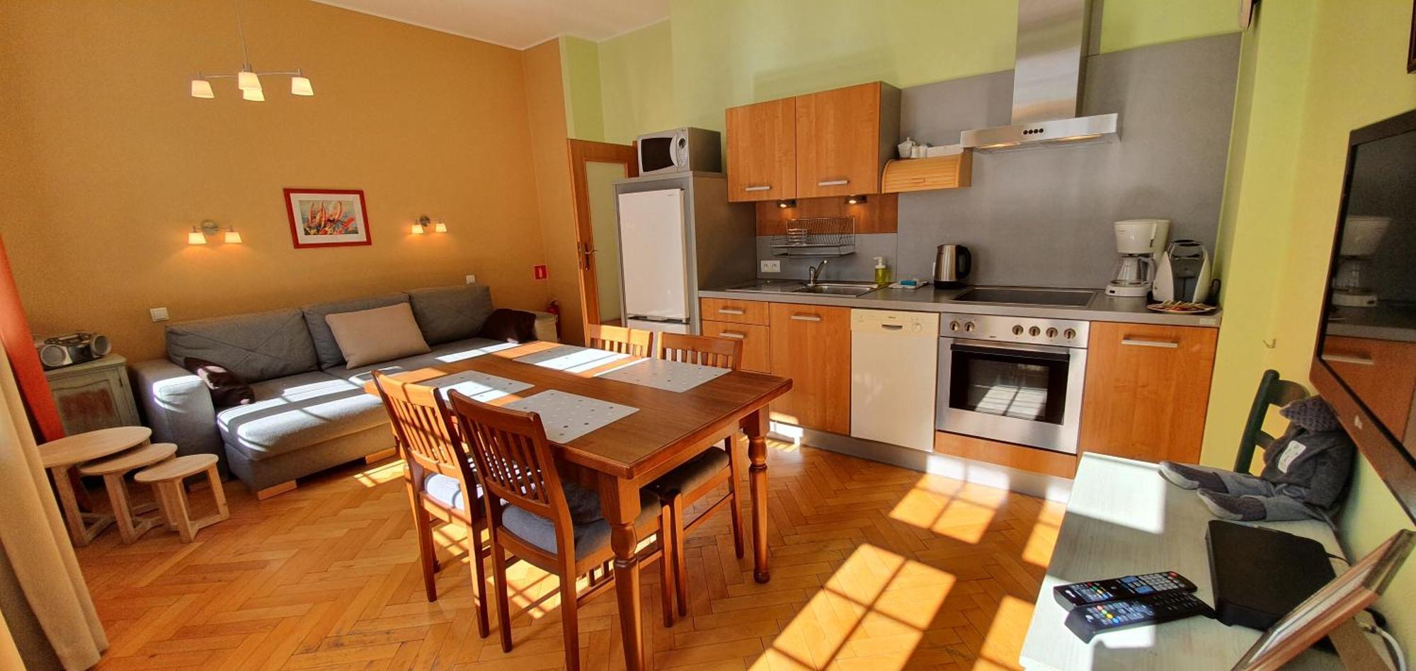 Patio Apartments - Old Town غدانسك الغرفة الصورة