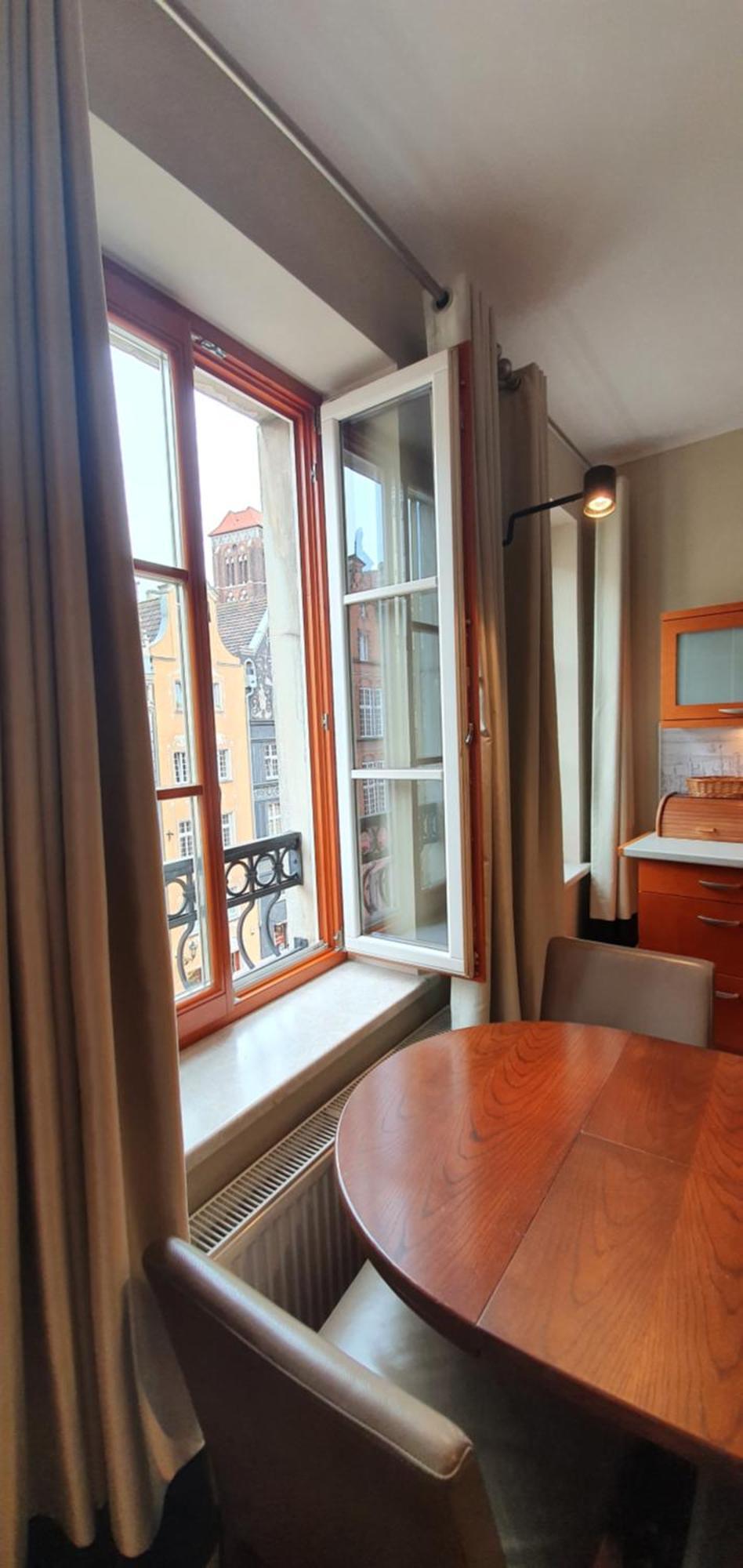 Patio Apartments - Old Town غدانسك الغرفة الصورة