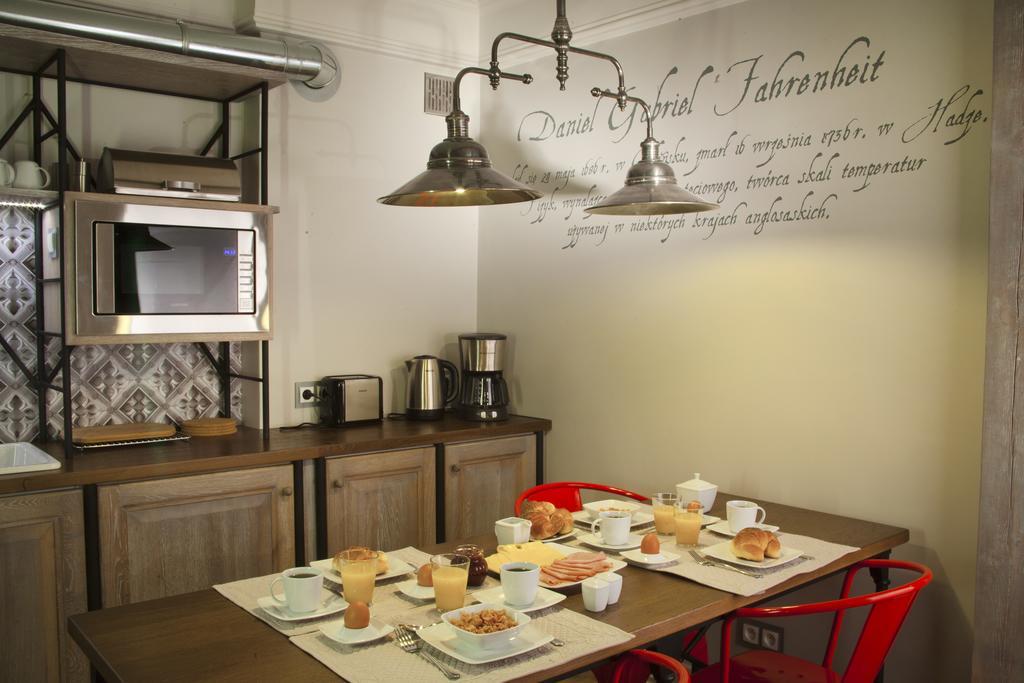 Patio Apartments - Old Town غدانسك المظهر الخارجي الصورة